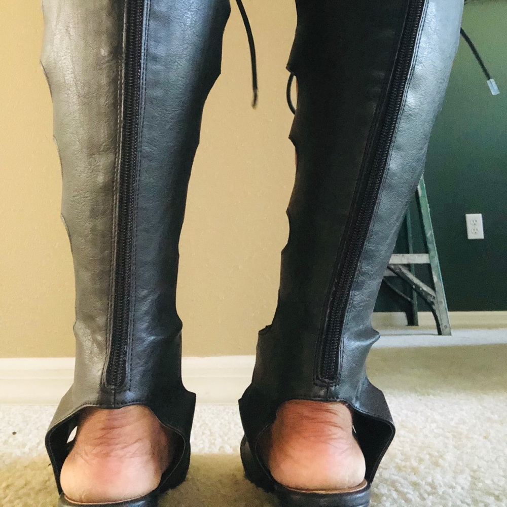 Black Aviator Sandals - Picture 3 of 6